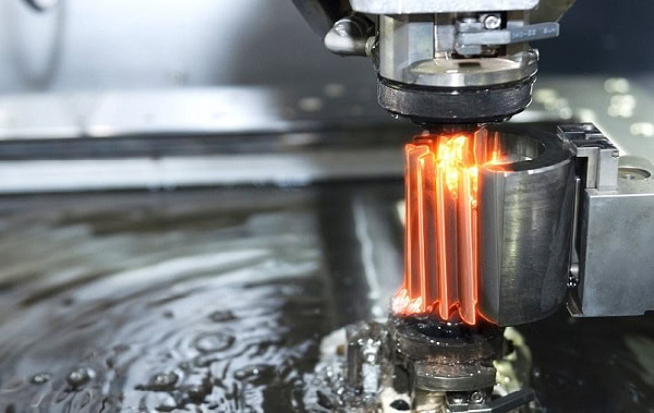 Gia công CNC là gì? Tổng quan về Quy trình Gia công CNC