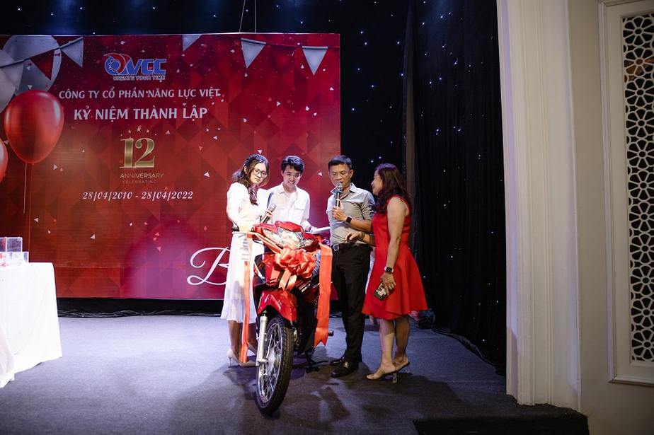 Lễ kỷ niệm thành lập công ty Năng Lực Việt
